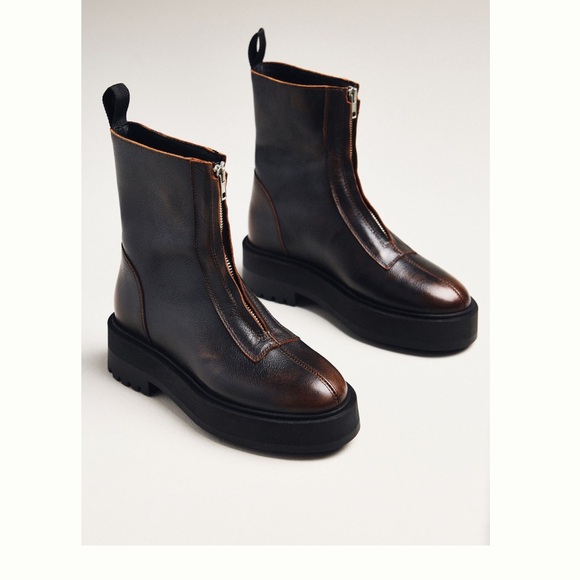 Anthropologie Shoes - anthropologie zip up lug sole moto ankle boots